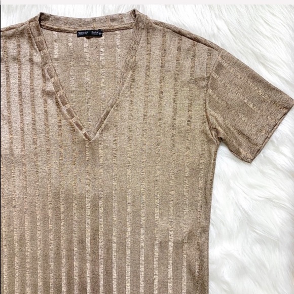 2/$20🌸 Zara Metallic Ribbed Split Side Knit Tunic - Picture 3 of 8